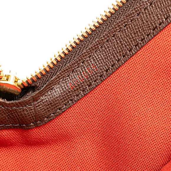 Pre-Loved Louis Vuitton Damier Ebene Belem MM - Picture 7 of 9